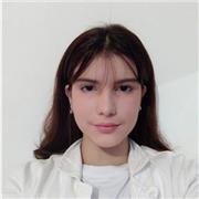 Profesora con un año de experiencia dando clases tanto de ingles como español